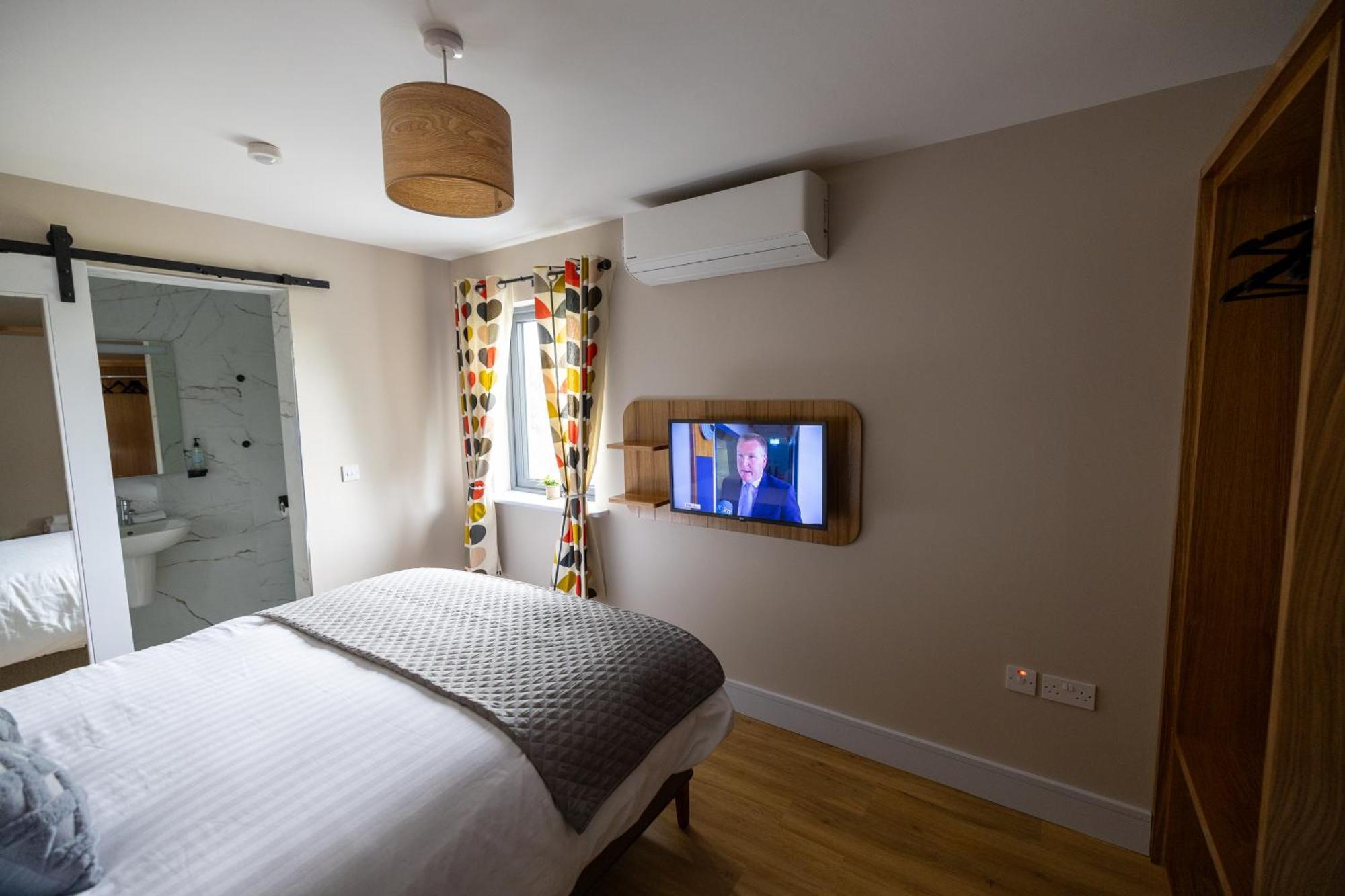 The Orchard House Hotel คิลเคนนี ภายนอก รูปภาพ